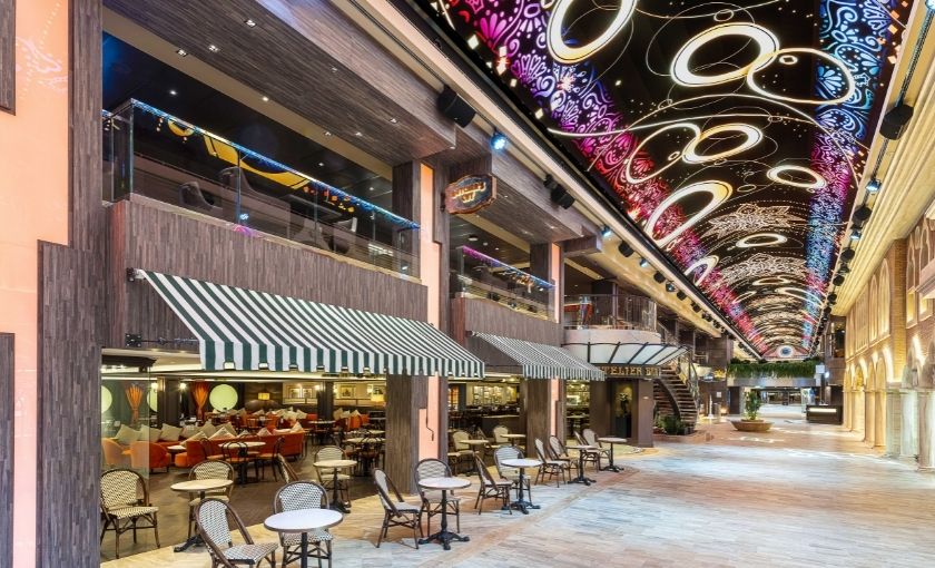 Promenade op de MSC Virtuosa